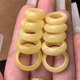 Natural Beeswax Russian Material Running Ring Accessories Chicken Oil Yellow Wax Rich Texture Clear Pattern Cultural Accessories Accessories Wholesale