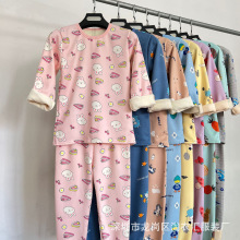 摆地摊能赚钱的衣服加绒加厚圆领保暖内衣套装儿童椅喜欢穿的服装