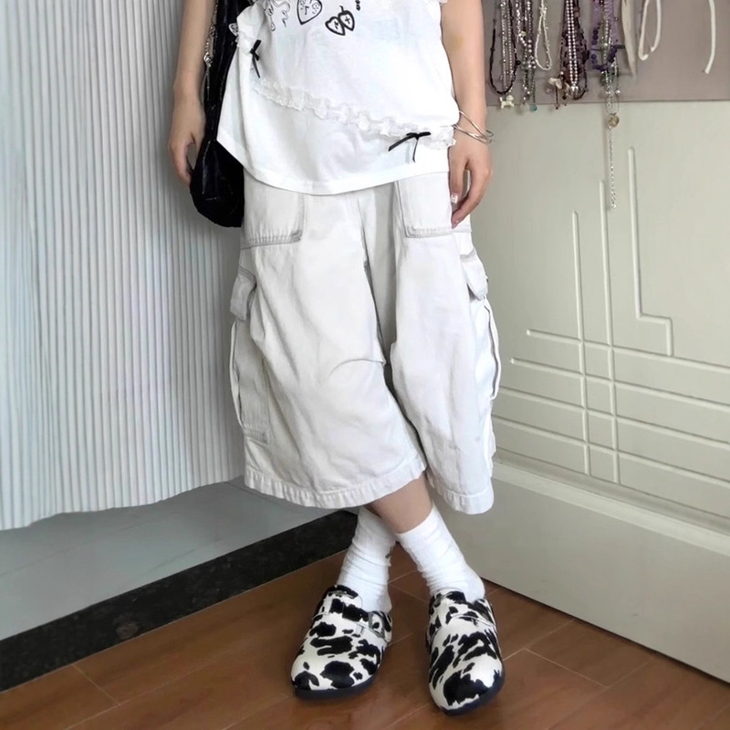 American Retro White Cargo Cropped Pants for Women Summer High Street Multi-Pocket Versatile Wide-Leg Denim Shorts Trendy