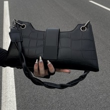 �߼��Іμ�Ҹ�°���Ů2025�¿�r�оW�tС���OӋ�����|��б���