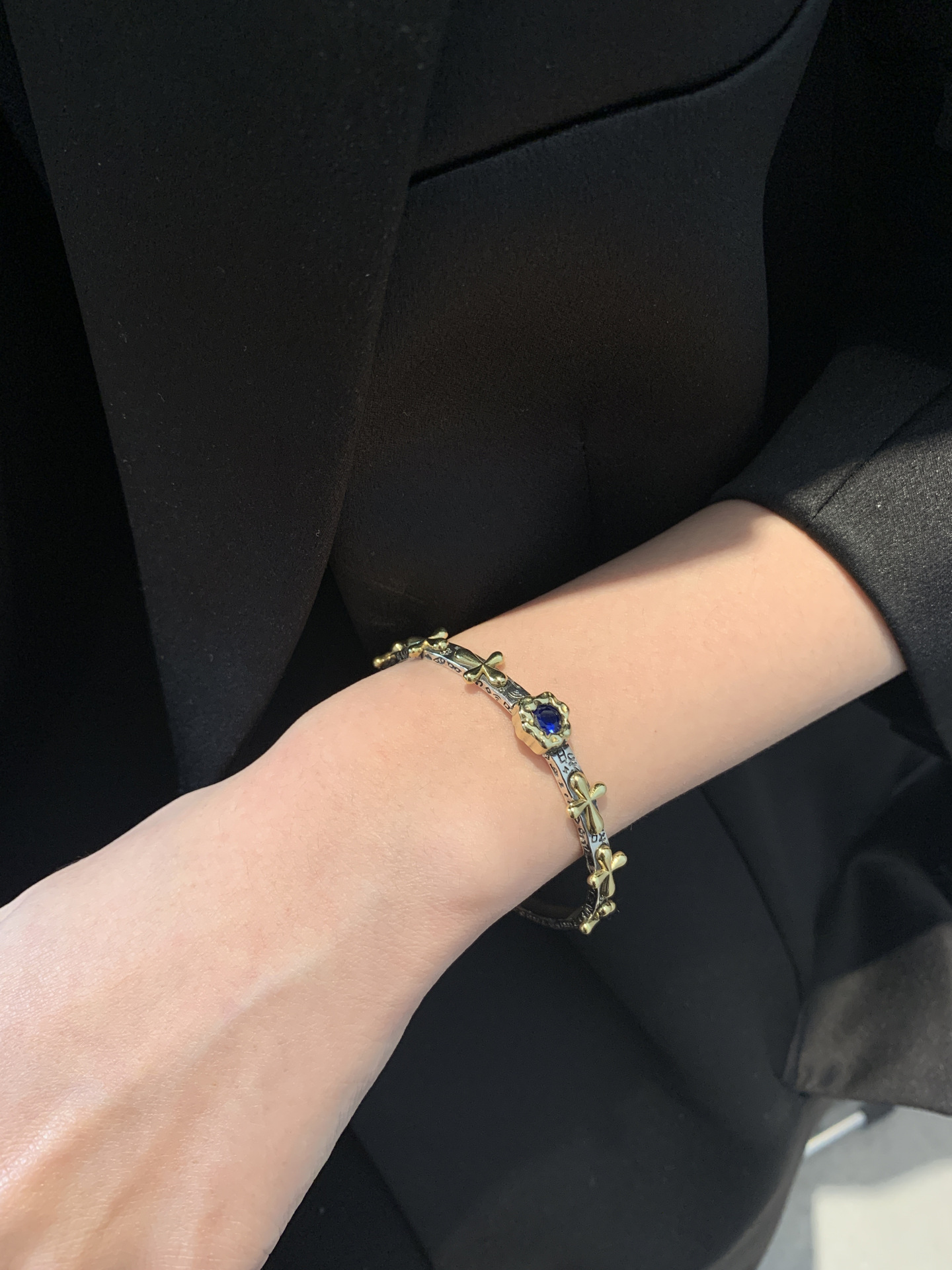 Cross, Graffiti Pattern Women's Gender Copper Zircon Cross Graffiti Plating Inlay Cuff Bracelets