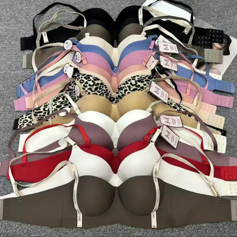 B0294 # belleza de espalda ropa interior de mujer pechos pequeños letras sexy correa de hombro sin marcas sin anillo de acero delgada mitad de verano