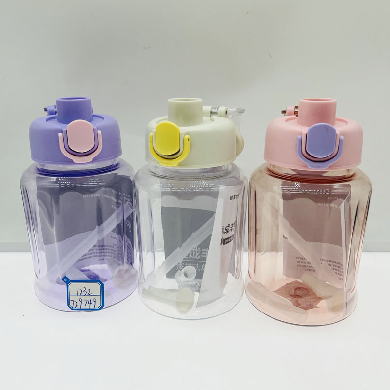 Chengfeng 1235 deportes al aire libre taza de agua con paja de plástico 1200ml capacidad de gran capacidad deportes taza de paja