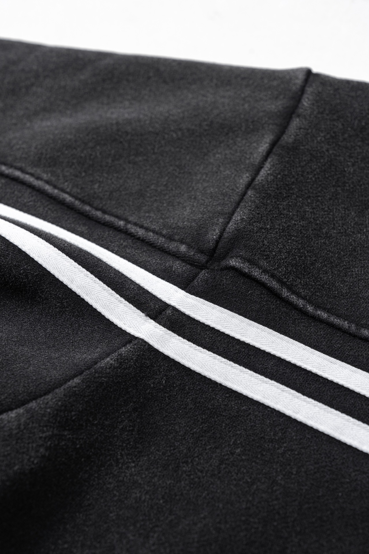 Abbigliamento maschile di marca di alta moda di strada pesante più velluto ispessito felpa con cappuccio a righe sportive felpe con cappuccio_voghion.com