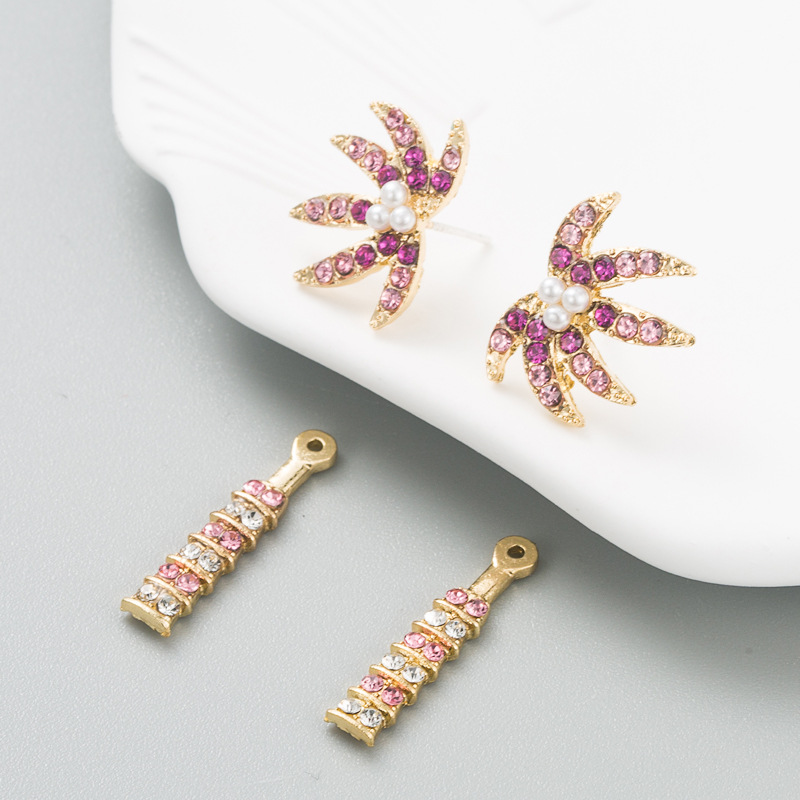 Fashion Alloy Gold Plated Rhinestone Creative Coconut Tree Earrings display picture 4