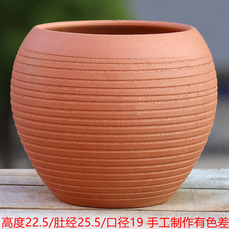 vasijas de cerámica de tierra absorción de agua, vasijas de cerámica transpirables, flores frescas, plantas verdes en el desierto, rosa, ciruela triangular, vasijas de cerámica de estilo retro