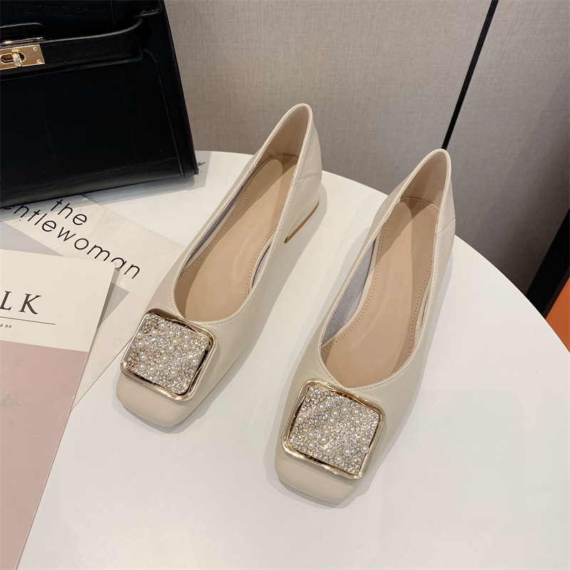 Dicke Ferse Einzelne Schuhe Frauen Neue Quadratischen Kopf Flacher Mund Perle Schnalle Faul Weiches Leder Niedrigen S Sommer_voghion.com