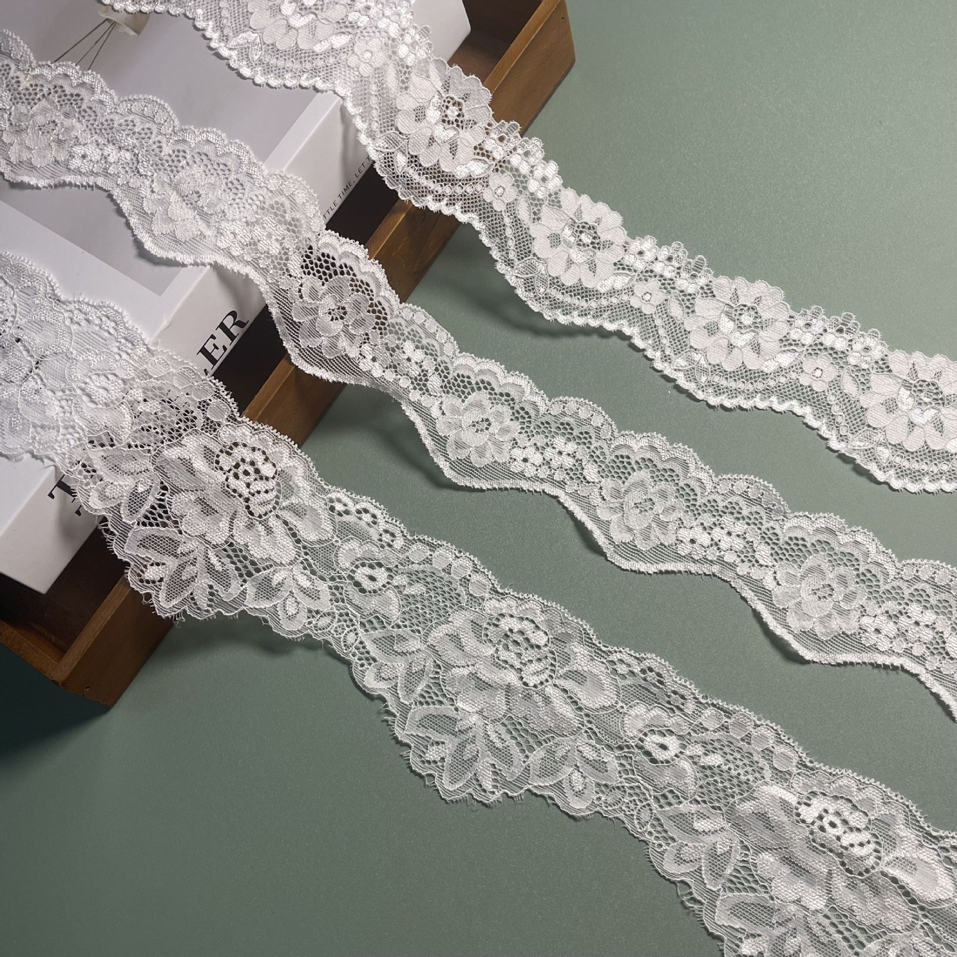 单边大波浪弹力花边 吊带背心弹力波浪蕾丝花边 情趣内衣辅料蕾丝