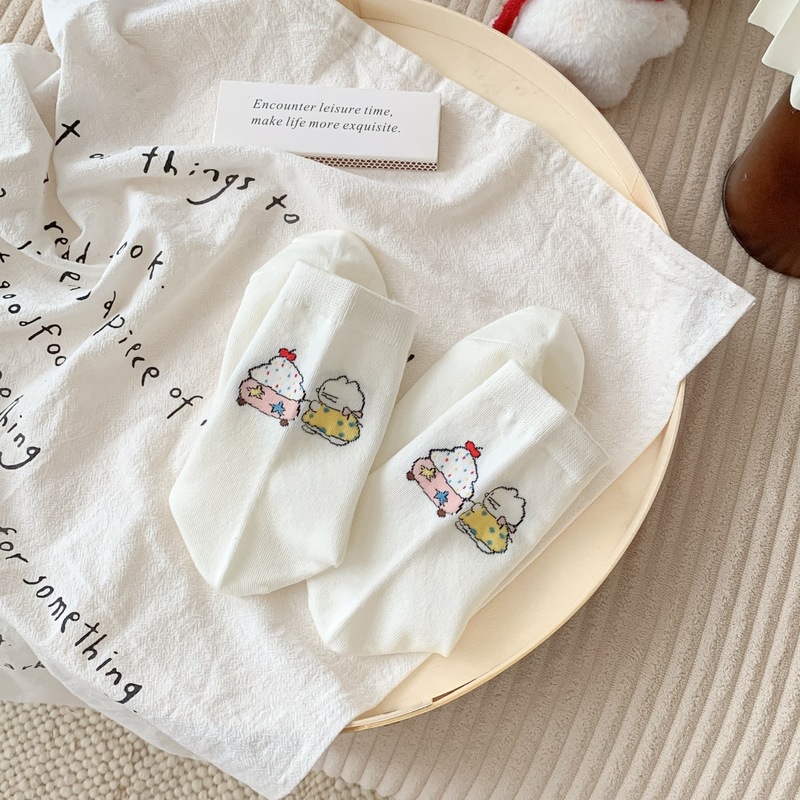 女士卡通袜子棉质吸汗透气弹力中筒袜亲肤舒适ins潮白色袜子批发|undefined
