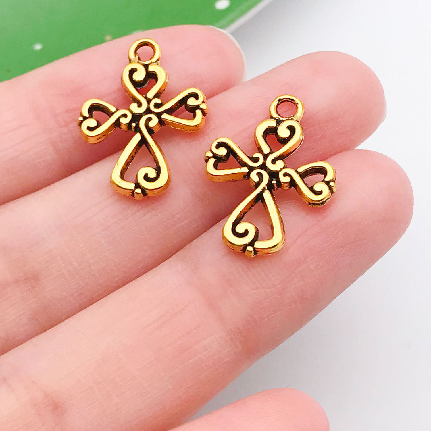 20382-X-古金锌合金心形拼接十字架19x14mm-0.