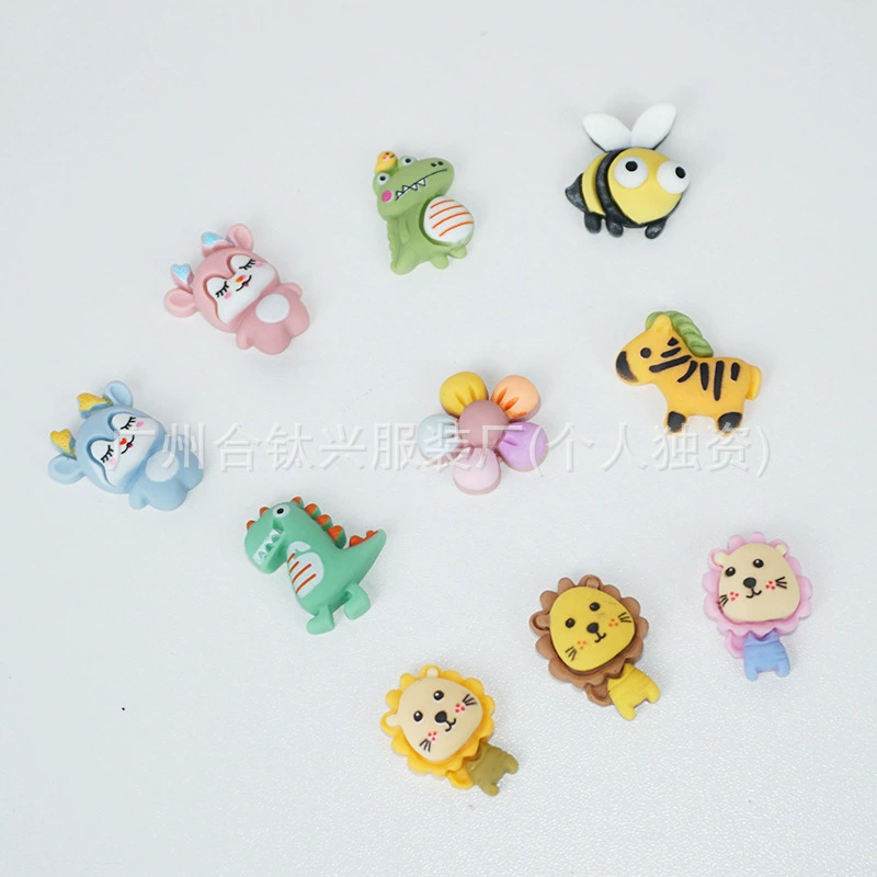 Pony, accessory with accessories, phone case, internet celebrity, lion, bee, handmade