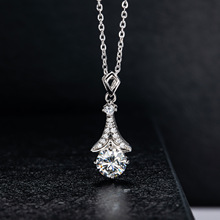 �羳����һ����DɫĪɣ�갣�ƶ�������׹��Īɣ������18k���׹Ů