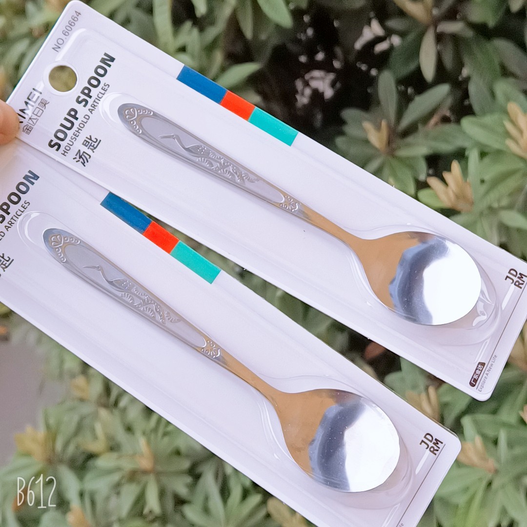 Nueva moda caja de dibujos animados de acero inoxidable regalo snack cubiertos set estudiantes portátiles cucharas al aire libre palillos