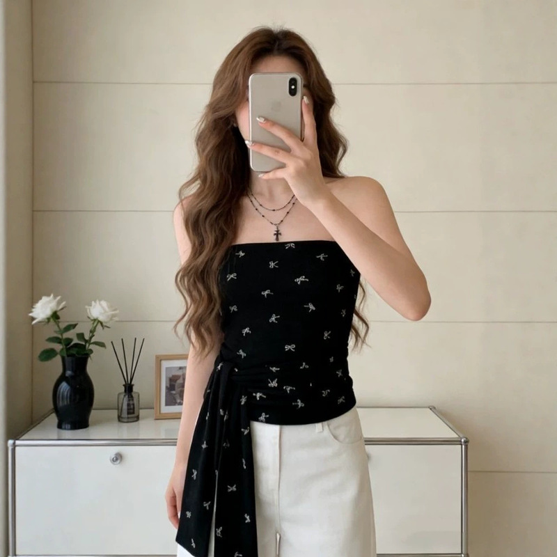 Black Bow-Tie Strapless Tank Top with All-Over Print for Women, New Summer Style, Slim Fit, Trendy Sleeveless Crop Top
