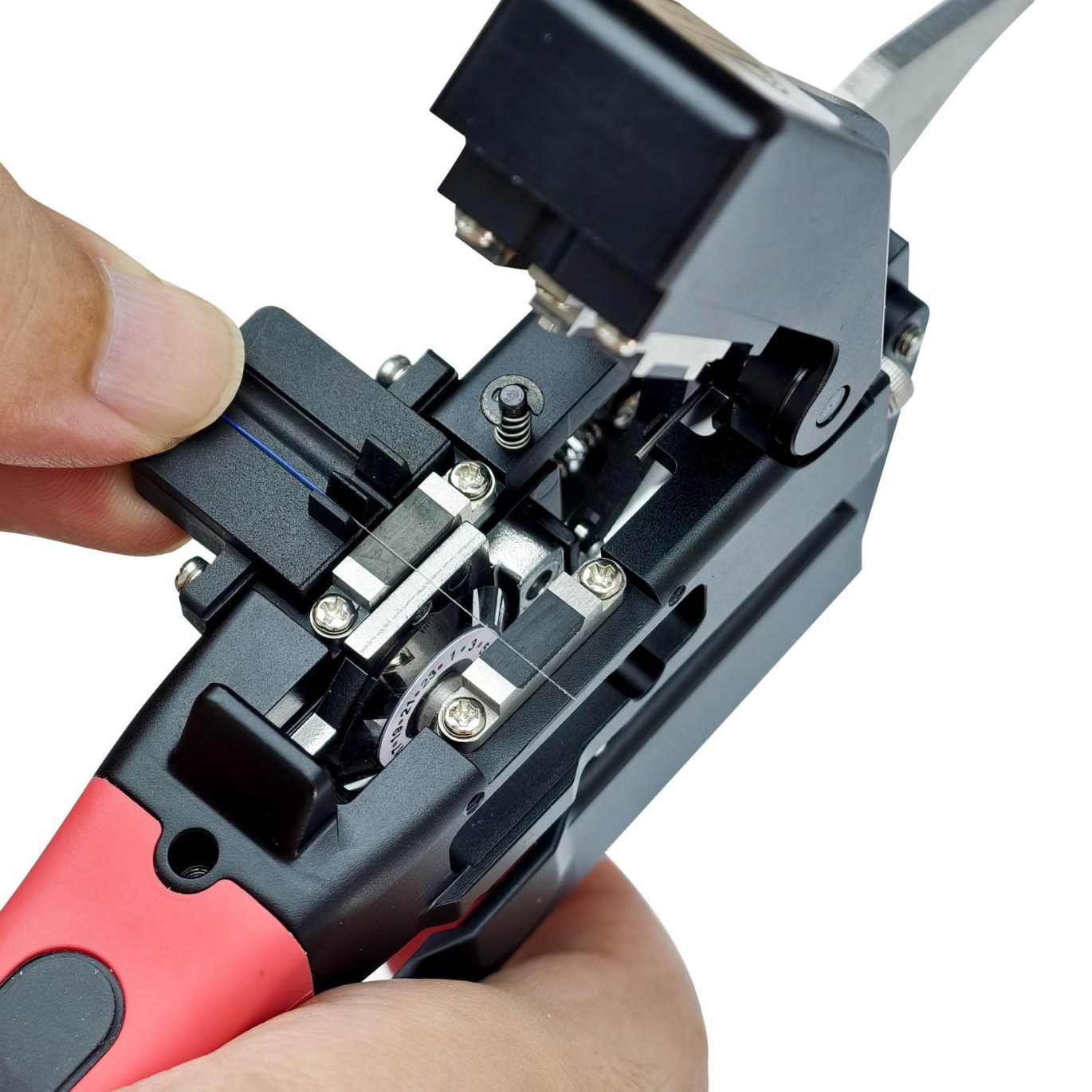 �������и����һ�嵶���а�һ�嵶�����и���˰���ǯMC-16