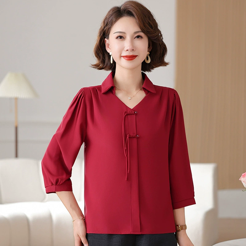 Мама средних лет весенняя футболка с рукавами из семи точек