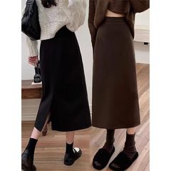 百合毛のロングスカートの黒2024春秋のロングスカートの背が高くて、腰が細くて、お尻のa字のスカートの高級感があります。