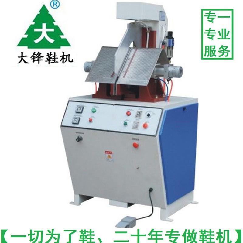 Ь����е�豸����ֱ��Ь��Ƥ���Զ�����ѥ�涨�ͻ���˫��ɶ���