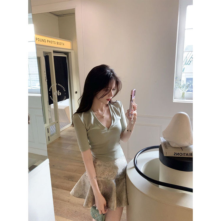 Spot big sister bisous simple curved t/t skirt V-neck short sleeve t-shirt women's waist long sleeve dress summer