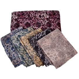 丝巾;围巾;披肩