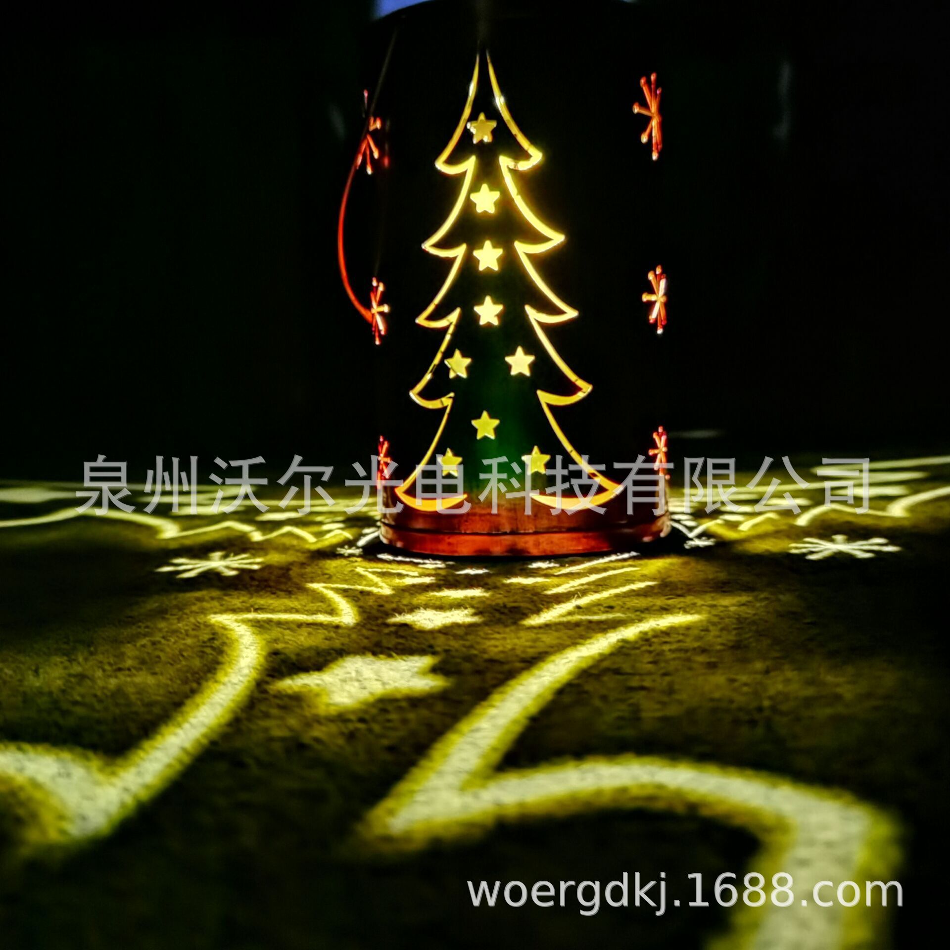 热销太阳能镂空圣诞灯景观灯 花园庭院装饰灯 草坪灯节日氛围布置