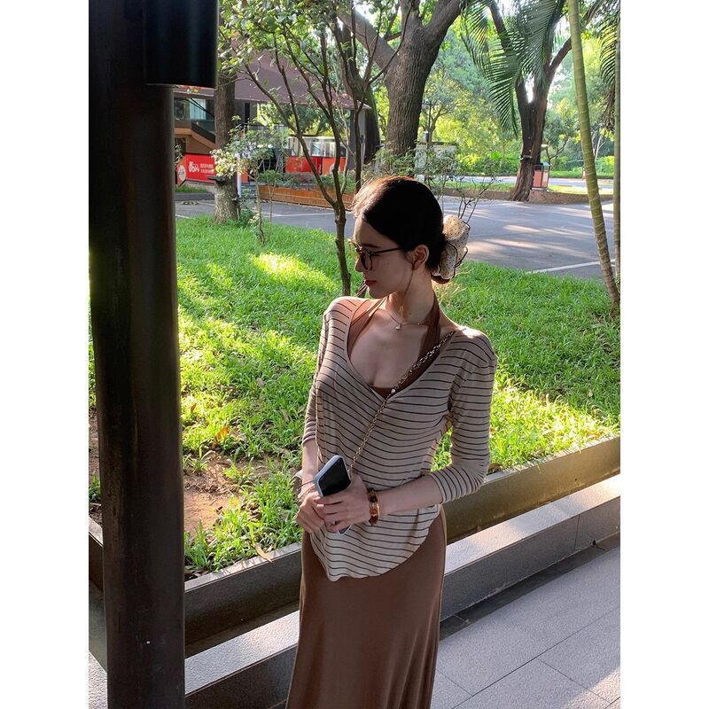 纯欲风复古条纹长袖T恤收腰显瘦打底罩衫上衣女+l连衣裙两件套|undefined