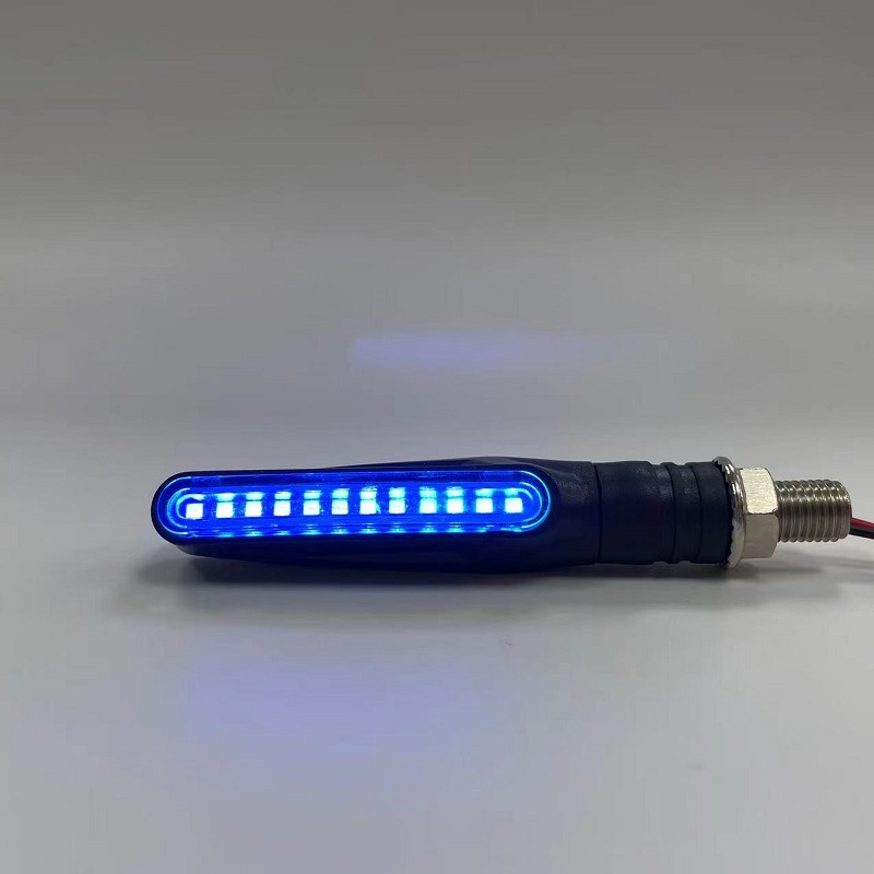 一字流水转向灯