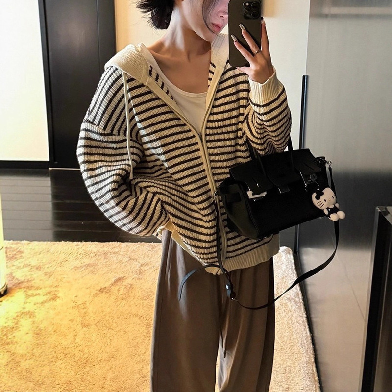 miu系软糯撞色条纹连帽针织开衫女秋季松弛感宽松慵懒风毛衣外套|undefined