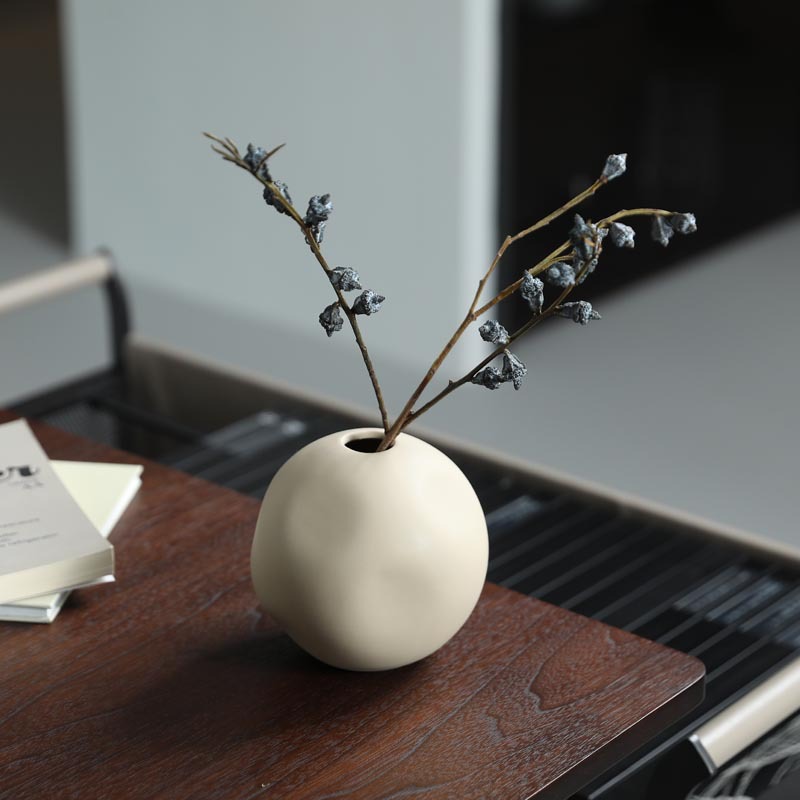Viento tranquilo creativo vasos de cerámica redondos ornamentos flor seca flor de sala de estar in viento suave ornamentos de escritorio floral