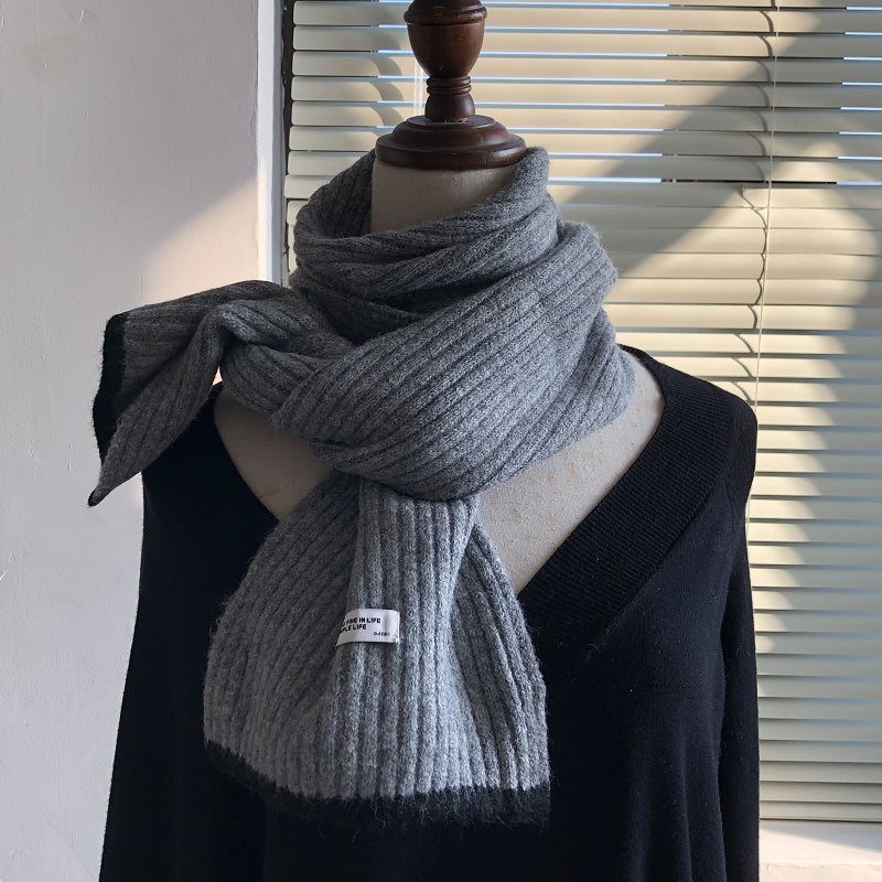 Unisex Simple Style Solid Color Knit Scarf display picture 9