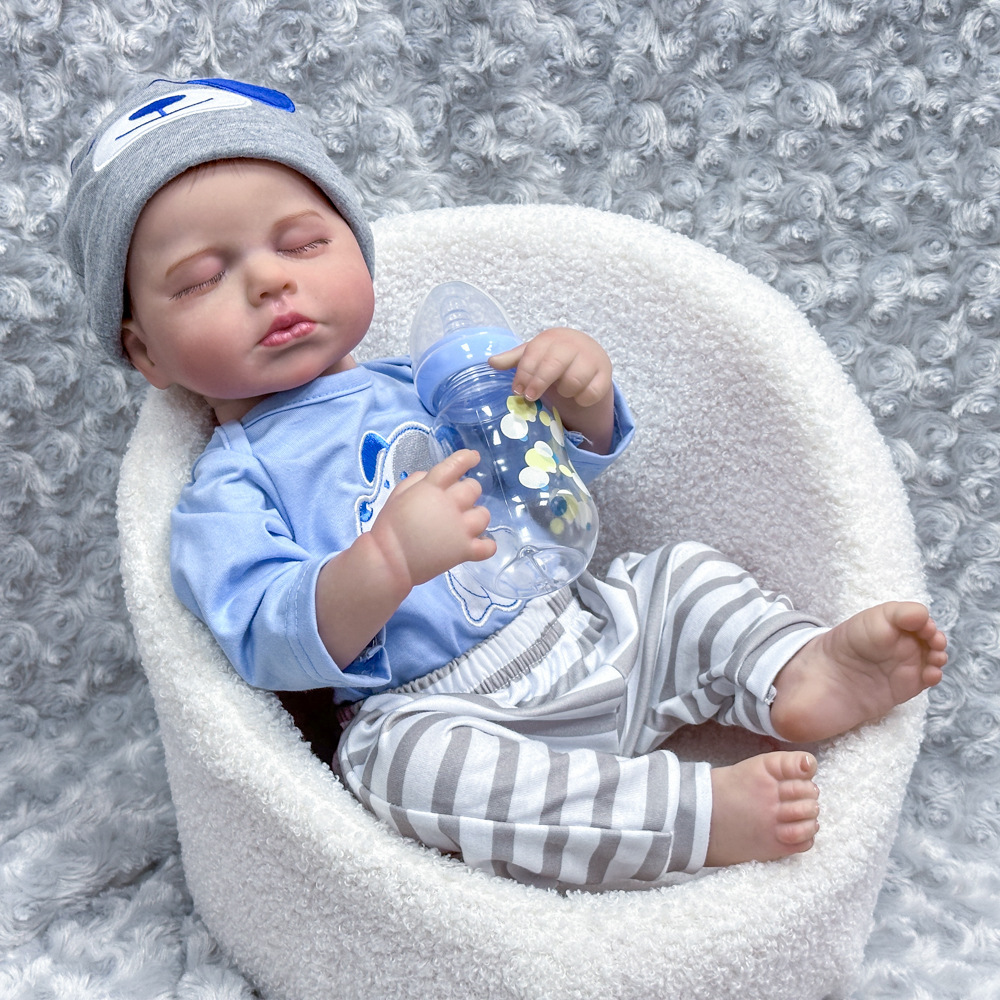 Muñecas de chicas muñecas pesadas muñecas de simulación nuevas muñecas de un pedazo de muñecas de acero al por mayor 50cm toda la generación transfronteriza