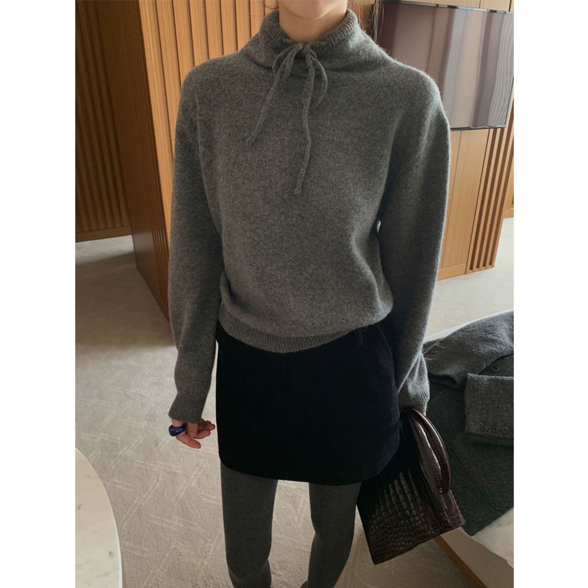 现 2025冬季新款韩国东大门baby酱可爱休闲半高领系带针织衫