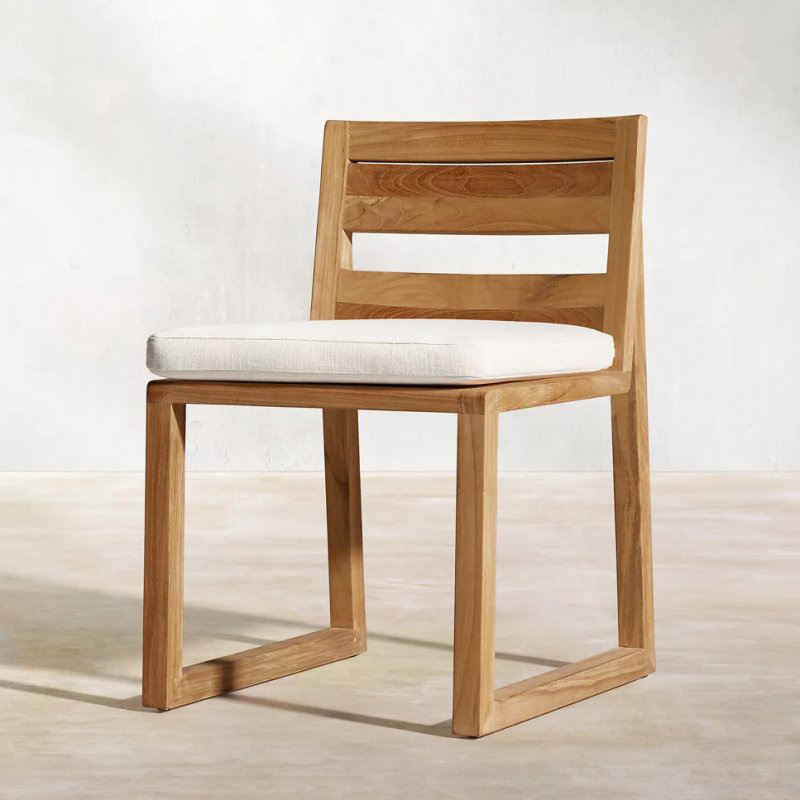 Silla de teca al aire libre silla de comedor individual impermeable, protección solar, anticorrosión, villa, patio, hotel famoso, diseñador al aire libre