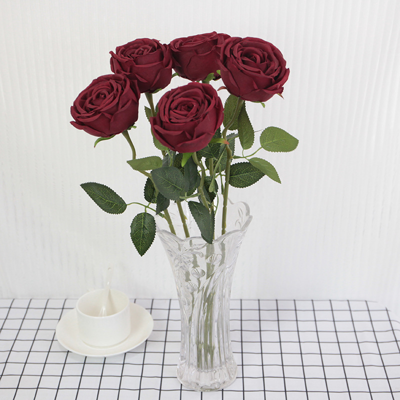 Simulation rose single imperial concubine home Valentine's Day romantic wedding European foreign trade manufacturers wholesale background wall bottle flowers