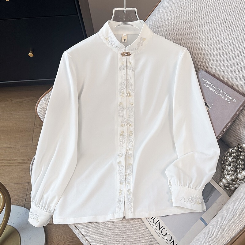 Actual Shot of New Chinese-Style Stand-Up Collar Plate Button Embroidered National Style Shirt Paired with Mamian Skirt Shirt New Style Good-Looking Han Dynasty Top