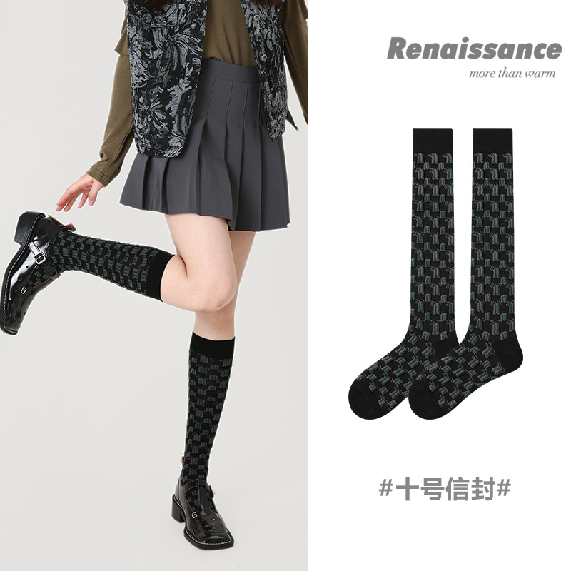 Renaissance Original Women's Socks Spring And Summer Three-dimensional Relief Mid-length Socks Calf Socks Retro Plaid Pile Socks For Women