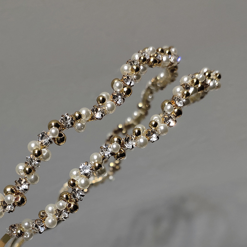 Korean Metal Pearl Rhinestone Headband display picture 6