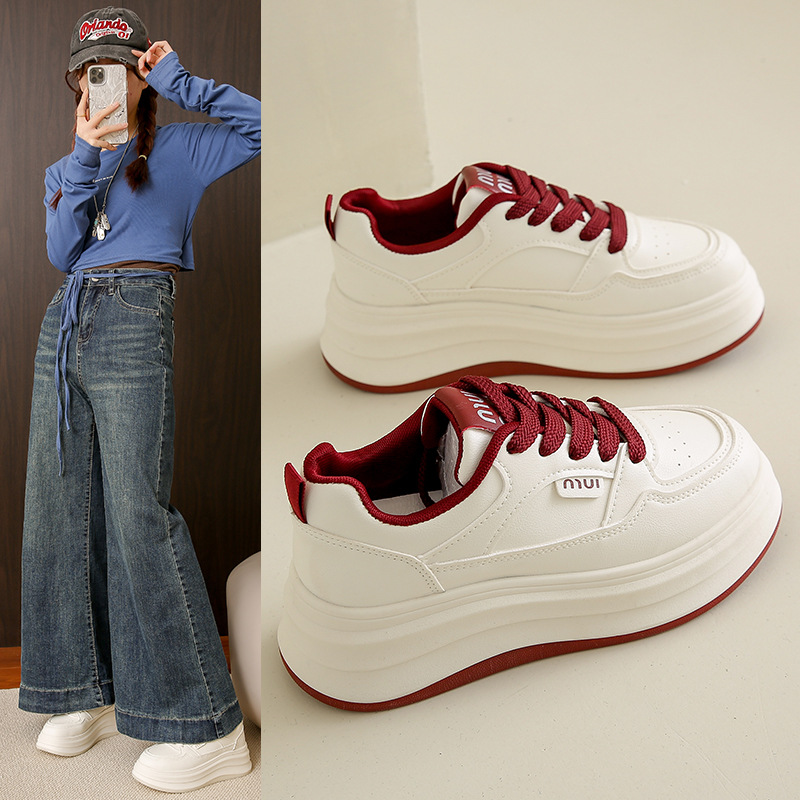 2025 primavera nuevo ins coreano transpirable zapatos blancos para estudiantes de suela gruesa zapatos deportivos casuales de skate HB803