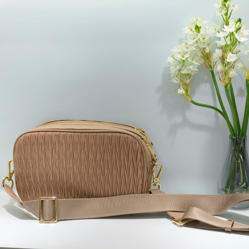 Unique Design Practical Nylon Fabric with Genuine Leather Versatile Casual Pleated Camera Bag Crossbody Shoulder Bag Women's Fashion Bag