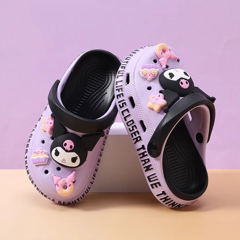 Kuromi children's clogs, girls' slippers, cartoon non-slip sandals, summer soft-soled beach shoes, sandals for older children