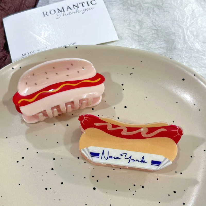 新しいホットドッグの唐辛子のつかみのアイデアは食品の唐辛子の味噌のつかみをシミュレーションします。|undefined
