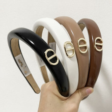 韩式猪鼻子发卡发箍女百搭外出宽边压发高颅顶头饰网红2023年新款