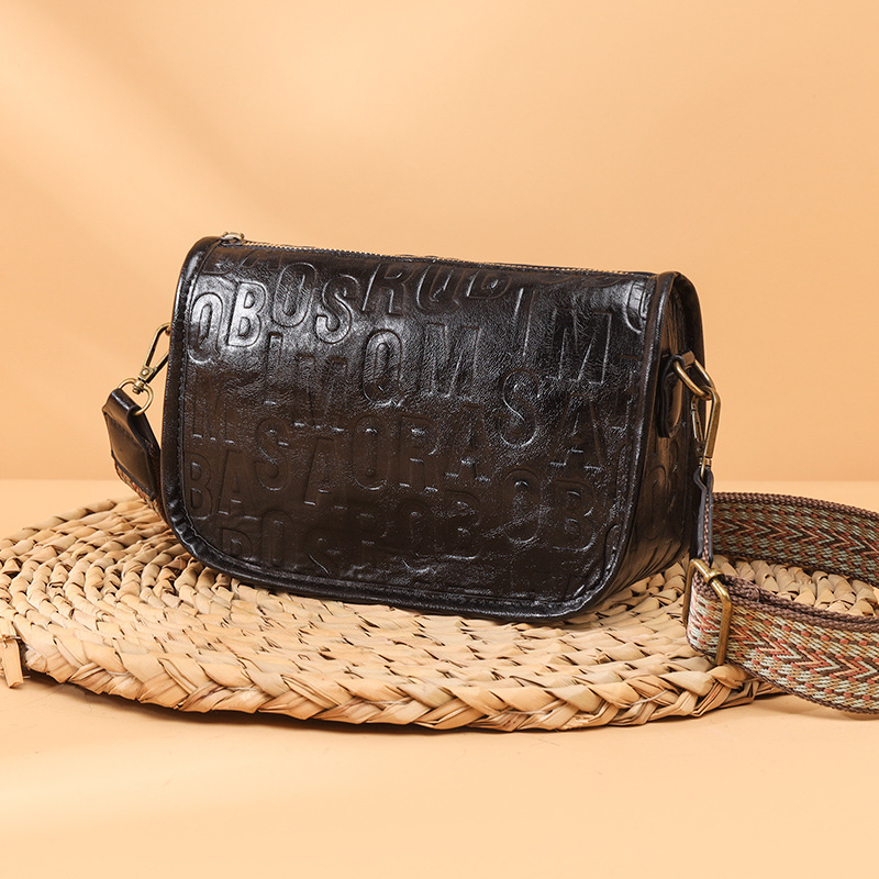 Women's 2026 New Fashion Soft Leather Embossed Shoulder Bag Crossbody Large Capacity Vintage Saddle Pea Bag - Thumbnail 3