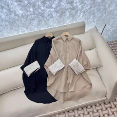 南油のハイエンドの25春夏の新型のゆったりしたタイプの気質の通勤刺繍の純色の長袖は襟の中の長いシャツをつなぎ合わせます。