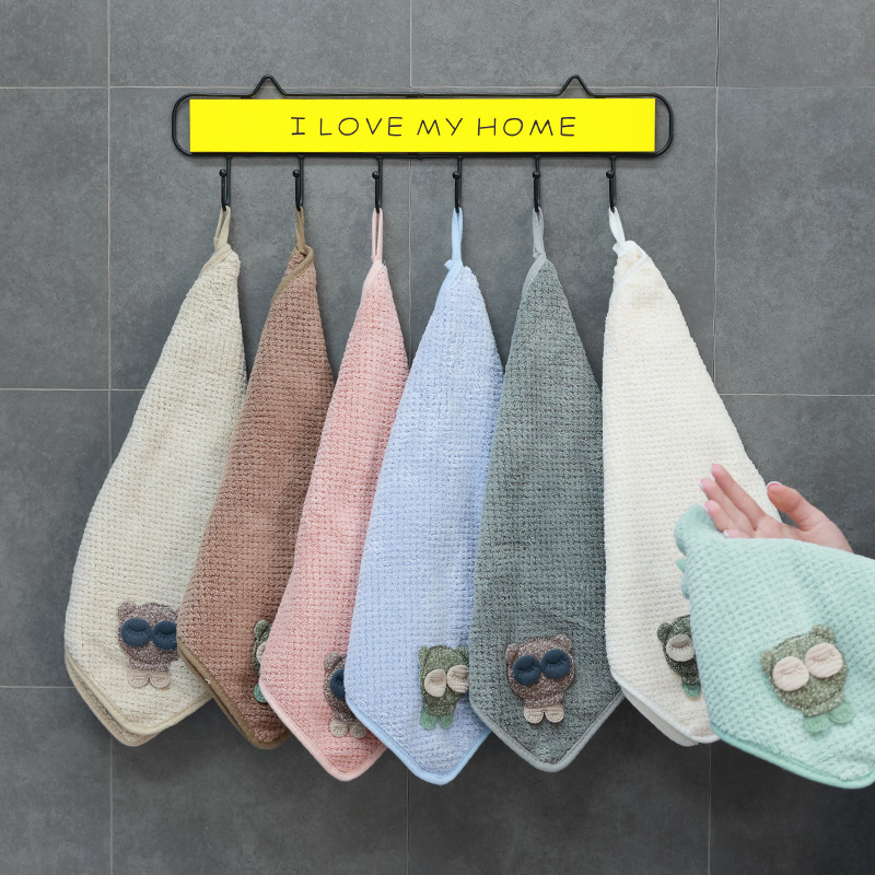 Coral fleece pineapple absorbent face Hotel beauty salon towel wholesale cartoon hand gift towel dry hair towel