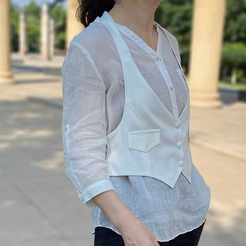 깃털 흰색