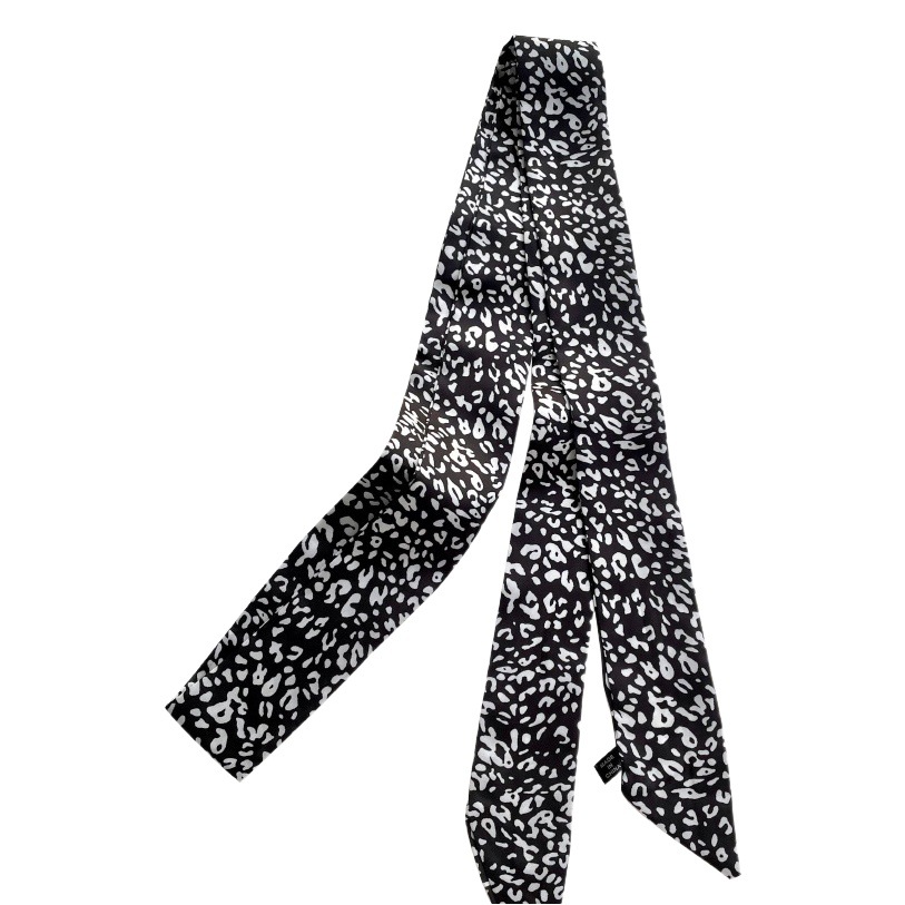 Nueva bufanda larga delgada y estrecha de las mujeres de estilo coreano de moda todo fósforo de leopardo de impresión bolsa de corbata de pelo decorativo bufanda profesional banda de pelo