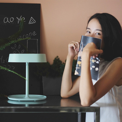 MUID originality led Mirror with light desktop Cosmetic mirror Table lamp Manufactor customized wholesale