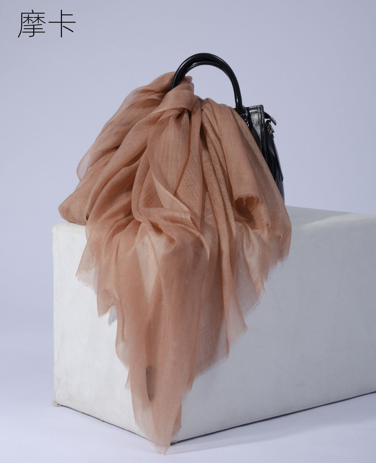 Fábrica de Mongolia Interior nuevo estilo liso 400 anillo ligero bufanda de terciopelo otoño e invierno cuatro estaciones damas cálido chal grande