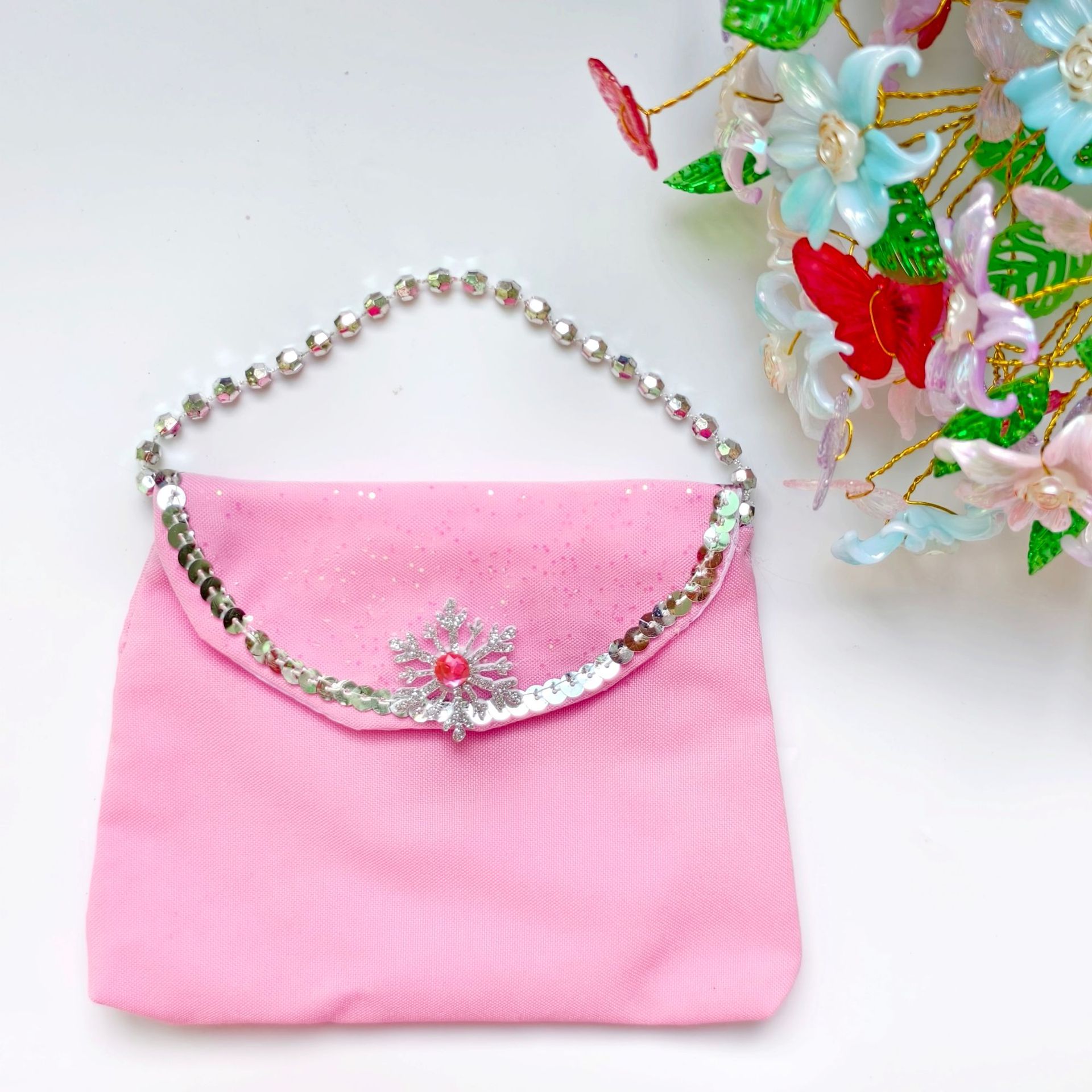 핑크(눈송이와 다이아몬드)